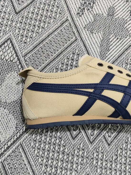 Onitsuka Tiger Mexico 66 Series Off-White and Navy Blue Canvas Slip-On Casual Sh main image 9